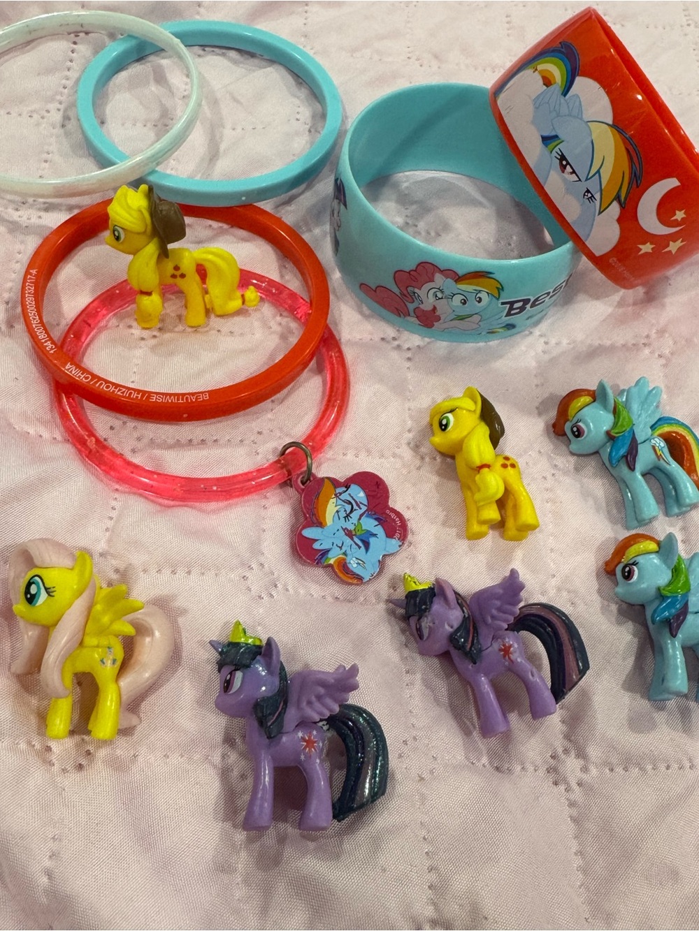 My Little Pony Bracelet & Figure Set - Yellow, Purple, Blue, Red, Pink, Aqua
